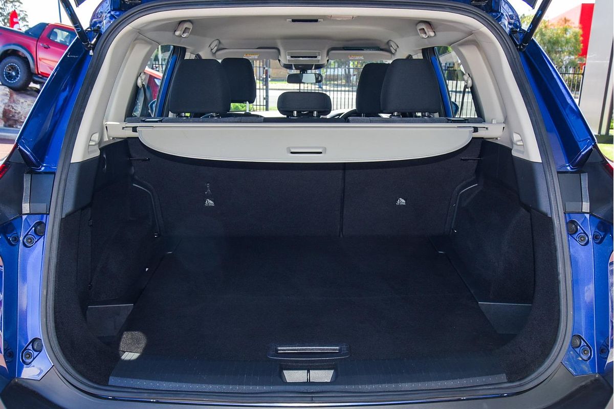 2024 Nissan X-TRAIL ST T33
