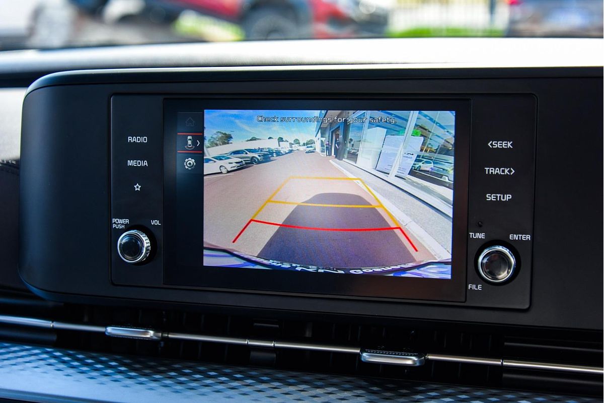 2024 Kia Carnival S KA4