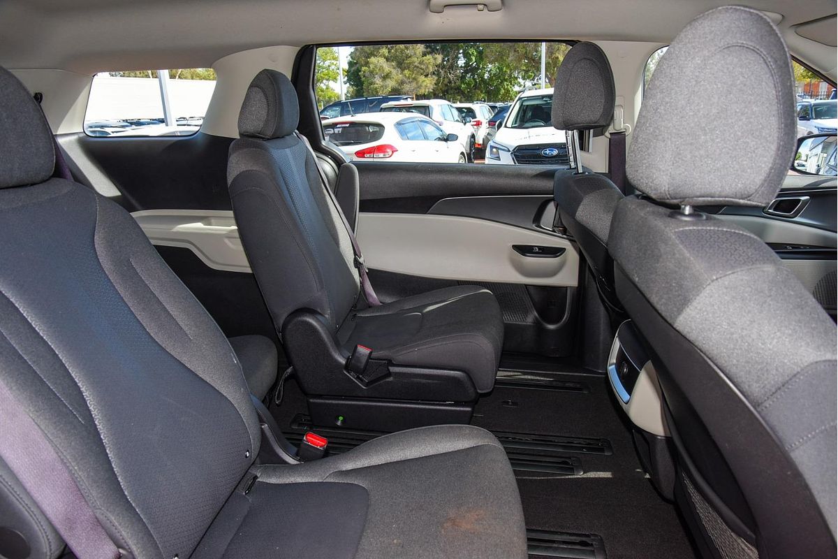 2024 Kia Carnival S KA4