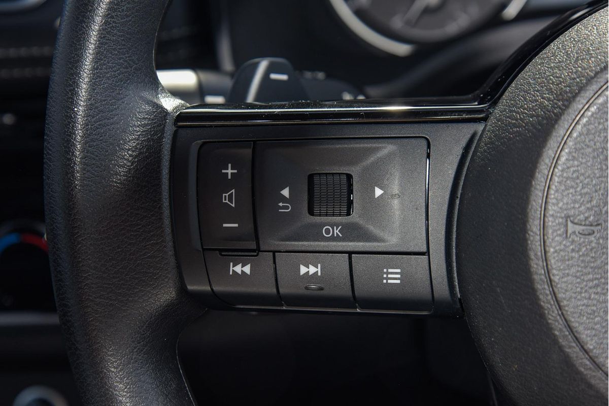 2024 Nissan X-TRAIL ST T33