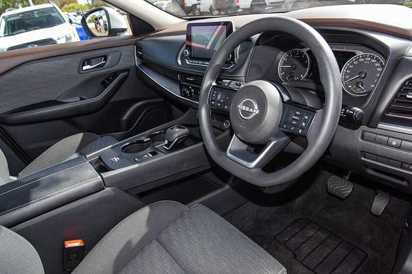 2024 Nissan X-TRAIL ST T33