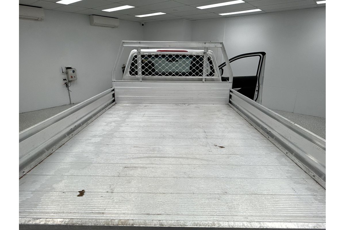 2019 Nissan Navara RX D23 Series 3 Rear Wheel Drive