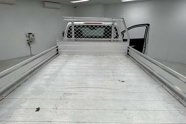 2019 Nissan Navara RX D23 Series 3 Rear Wheel Drive