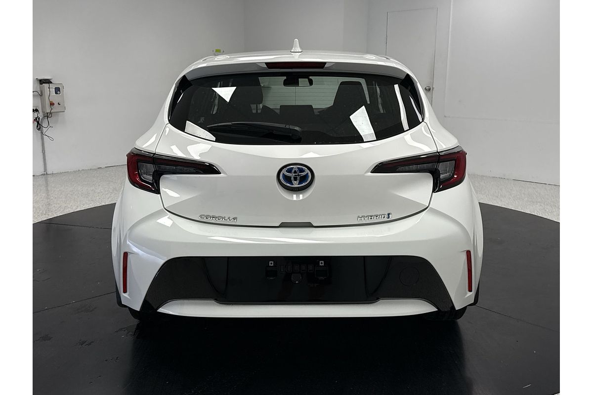 2022 Toyota Corolla Ascent Sport Hybrid ZWE211R