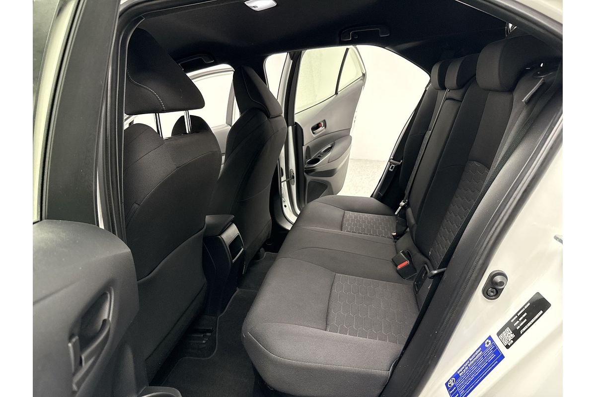 2022 Toyota Corolla Ascent Sport Hybrid ZWE211R