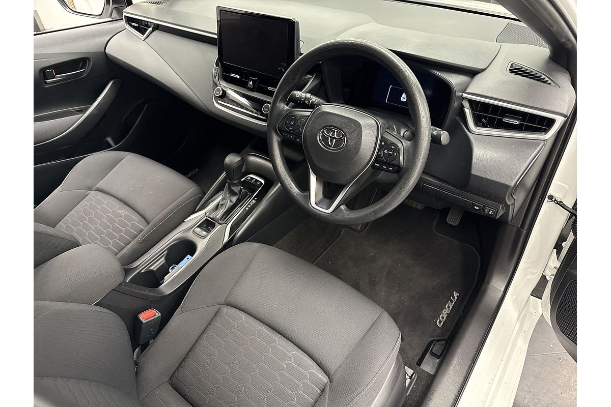 2022 Toyota Corolla Ascent Sport Hybrid ZWE211R