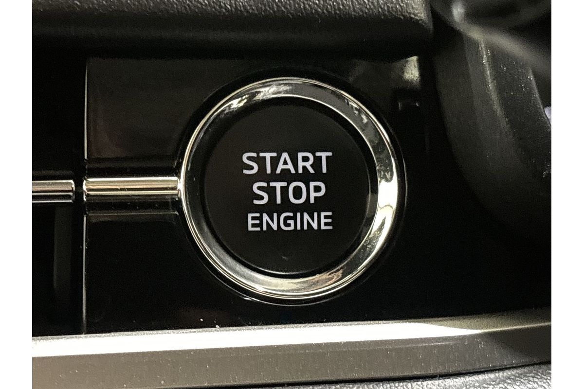 2024 Mitsubishi Outlander ES ZM