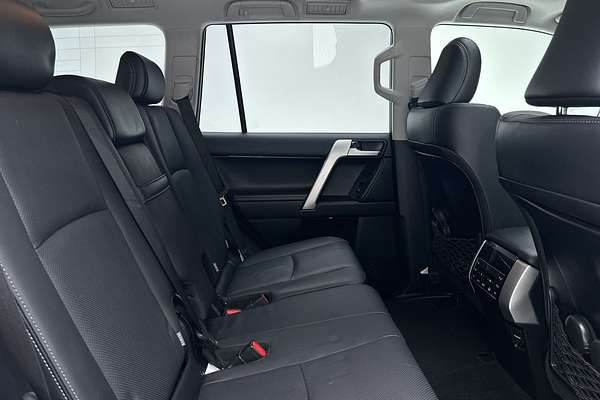 2023 Toyota Landcruiser Prado Kakadu GDJ150R