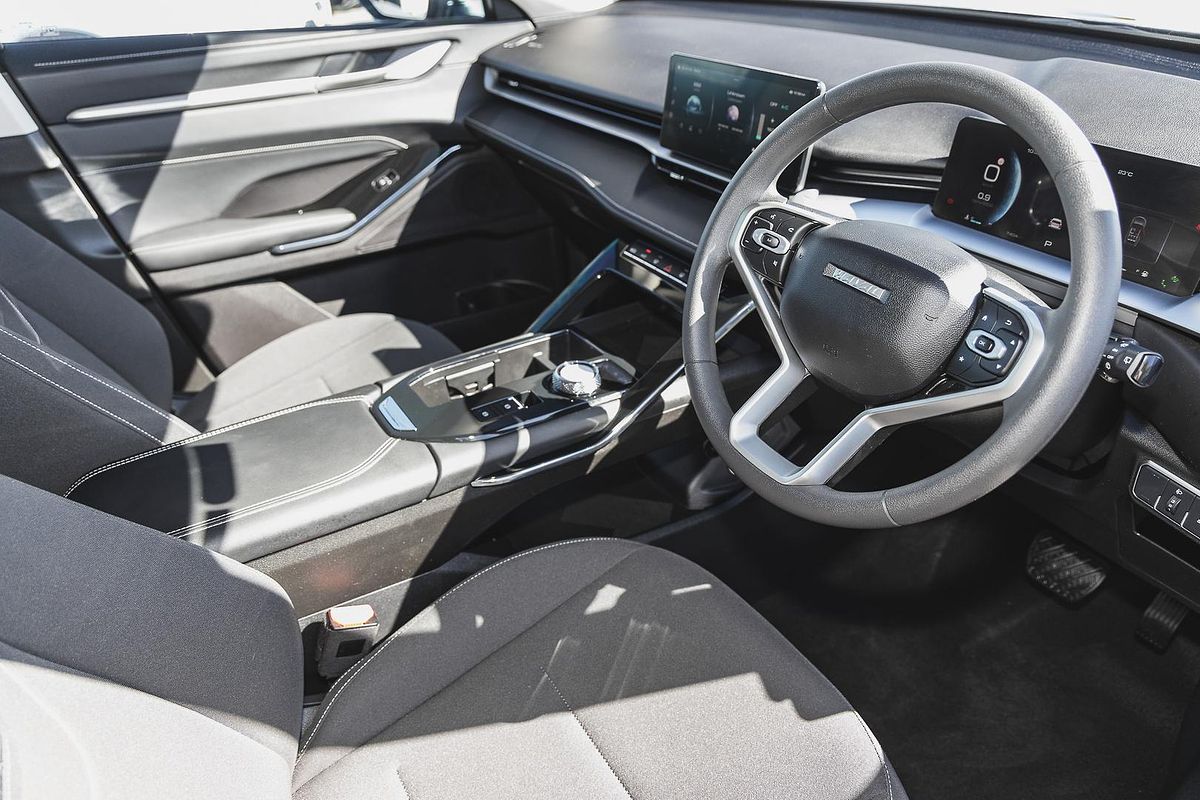 2022 GWM H6 Premium B01