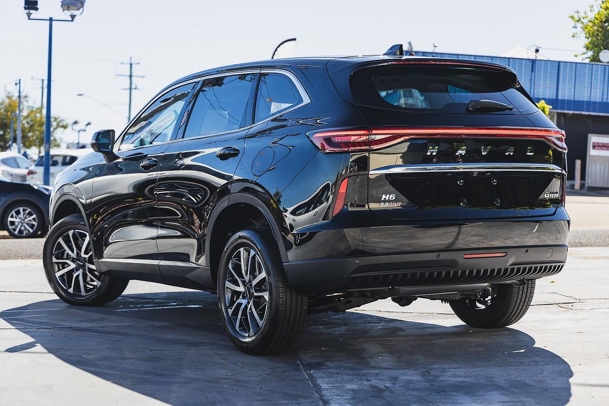 2022 GWM H6 Premium B01