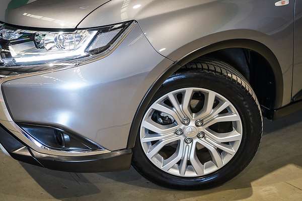 2020 Mitsubishi Outlander LS ZL
