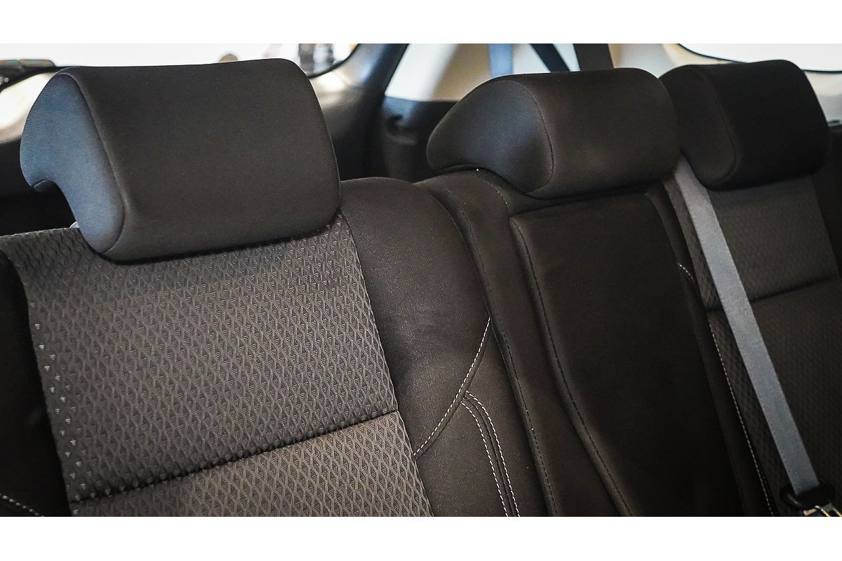 2020 Mitsubishi Outlander LS ZL