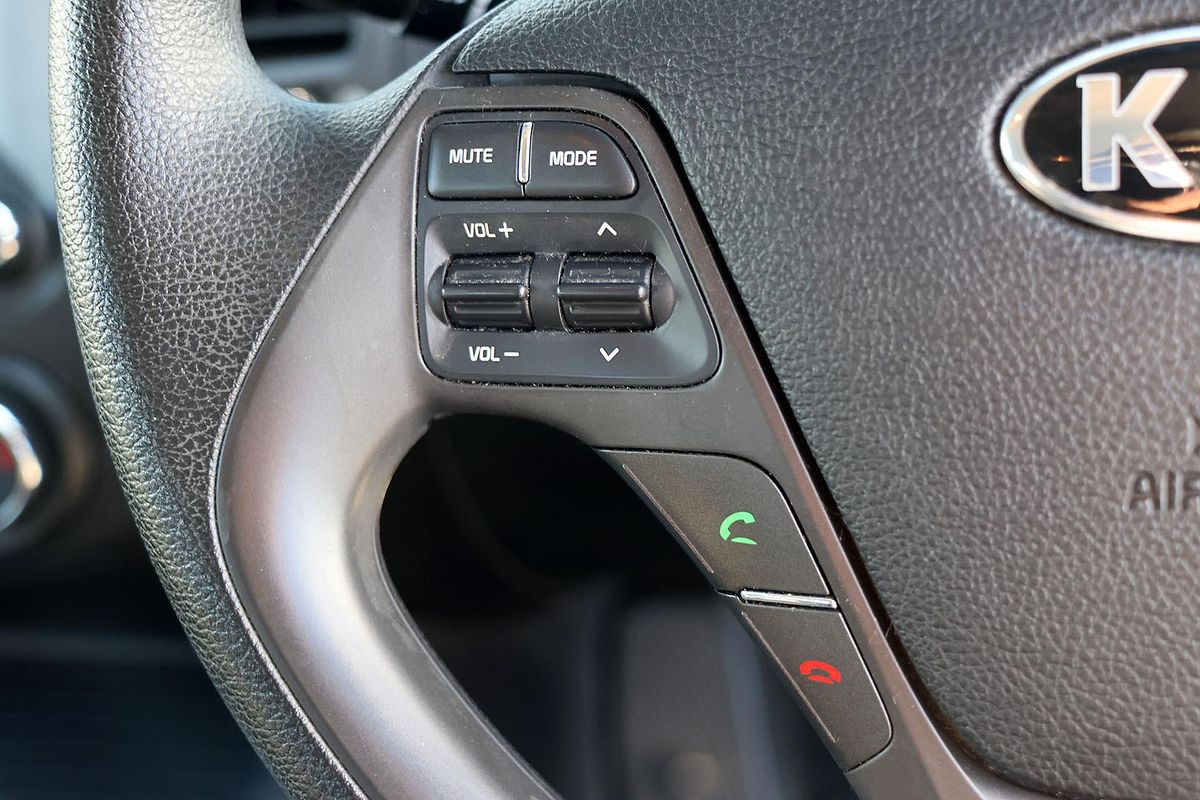 2017 Kia Cerato S YD