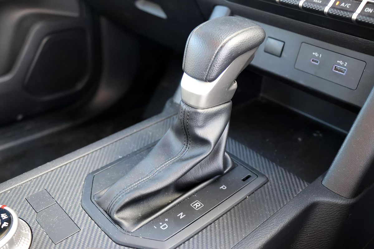 2024 Mitsubishi Triton GLX MV 4X4