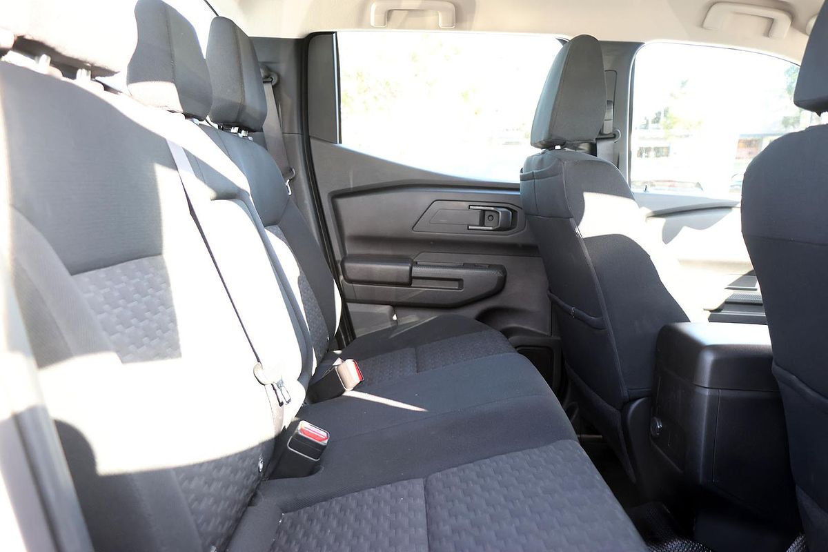 2024 Mitsubishi Triton GLX MV 4X4