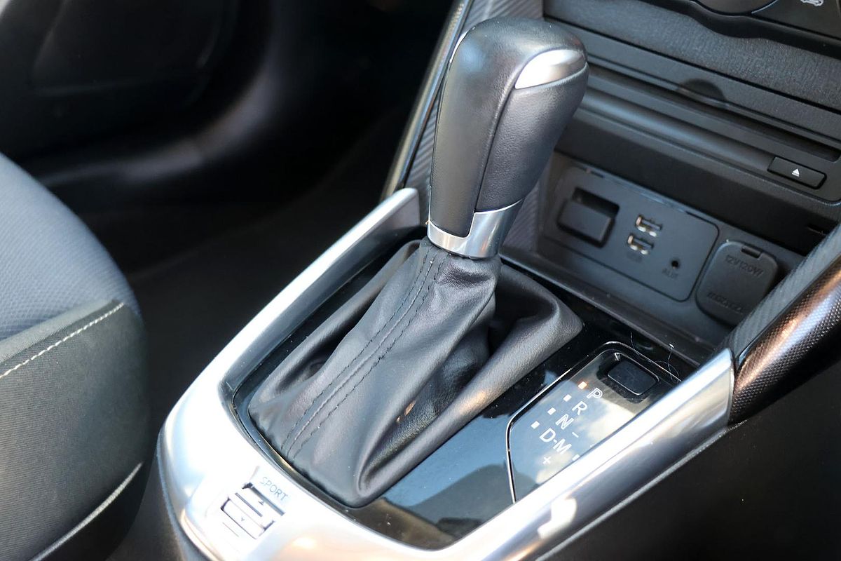 2015 Mazda 2 Maxx DJ Series