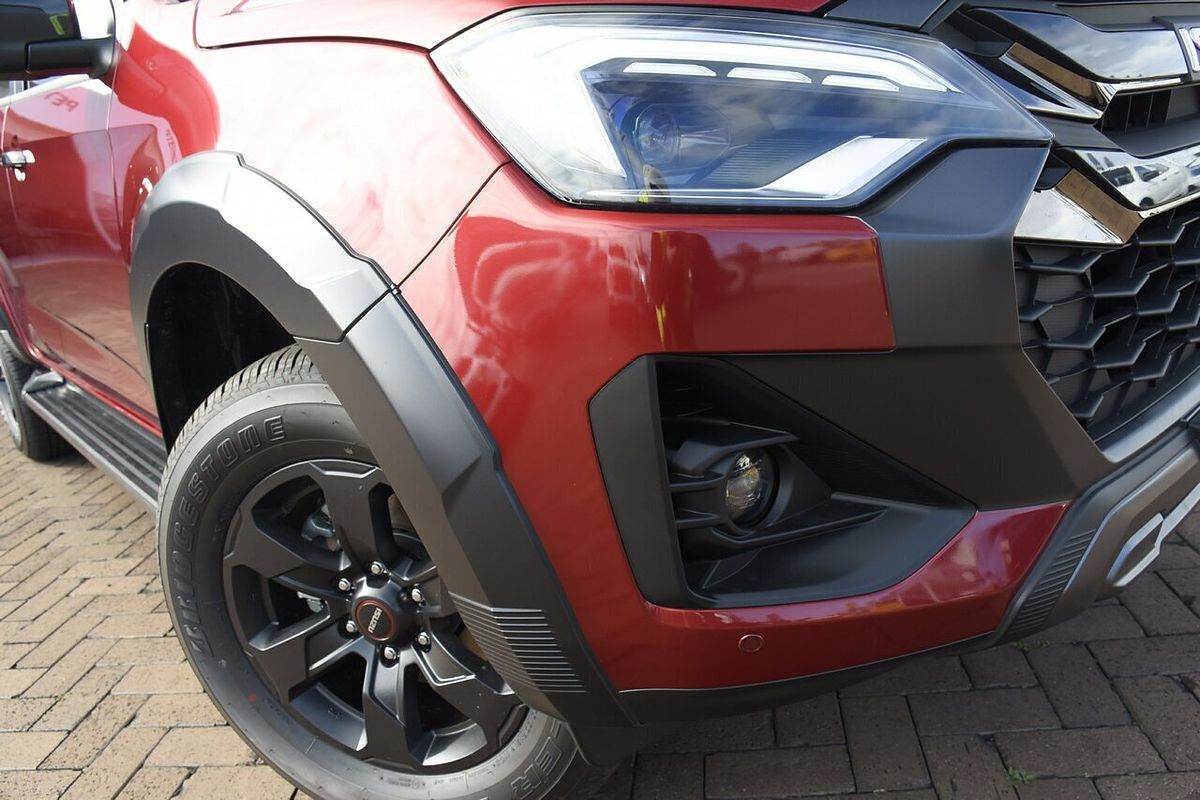 2025 Isuzu D-MAX X-TERRAIN 4X4