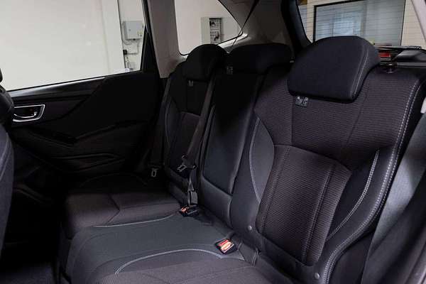 2019 Subaru Forester 2.5i S5