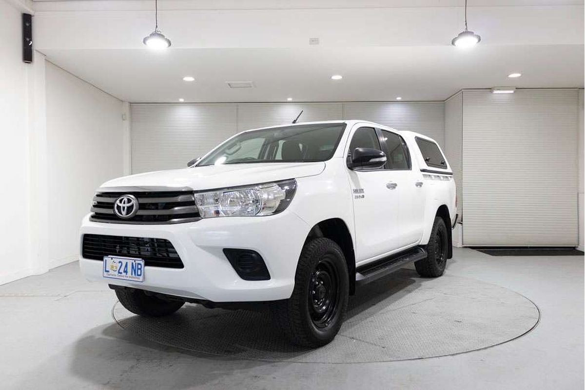 2016 Toyota Hilux SR GUN126R 4X4