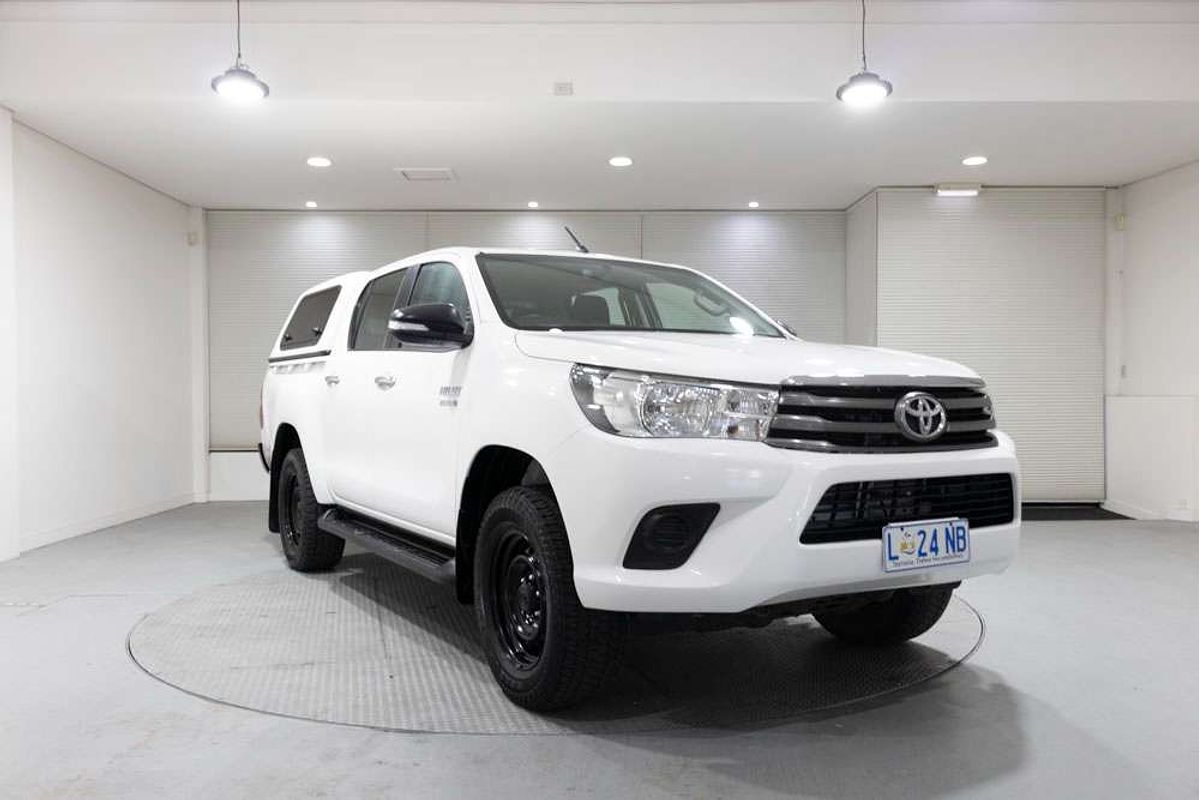 2016 Toyota Hilux SR GUN126R 4X4