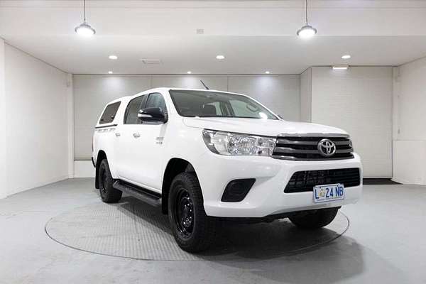 2016 Toyota Hilux SR GUN126R 4X4