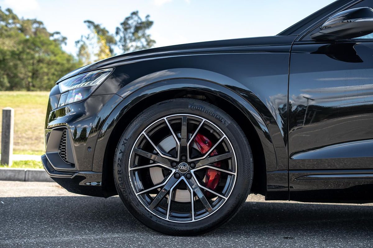 2023 Audi SQ8 TFSI F1
