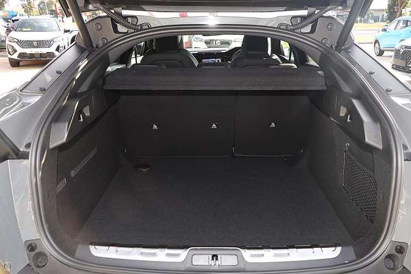 2025 Peugeot 408 GT Premium Hybrid P54