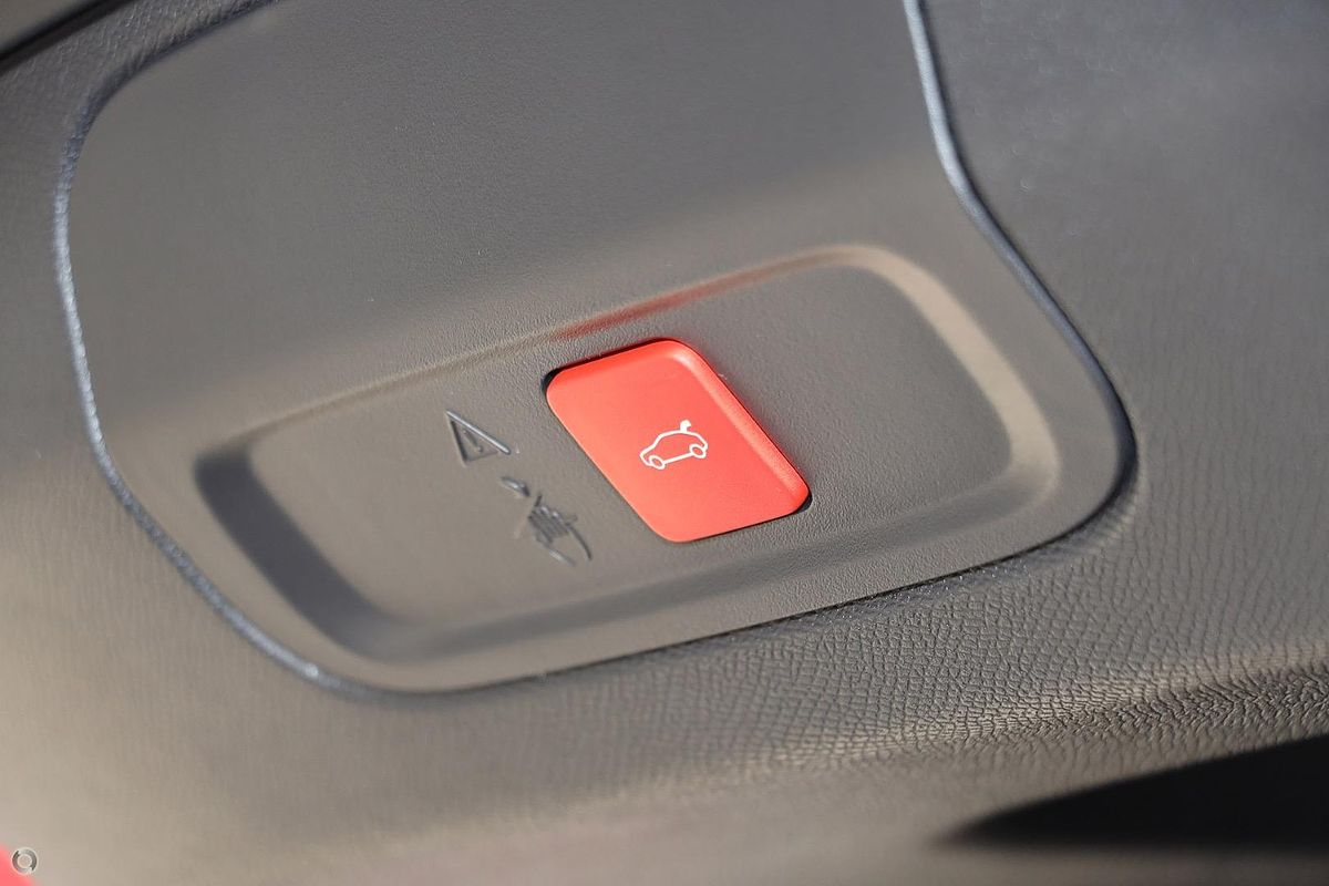 2025 Peugeot 408 GT Premium Hybrid P54