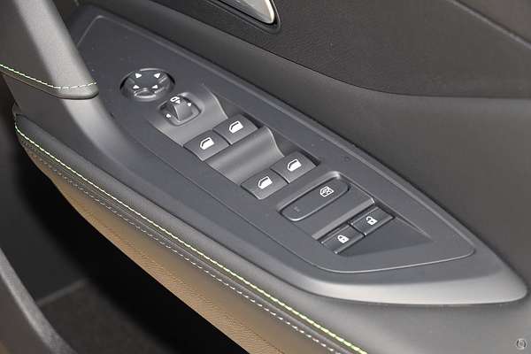 2025 Peugeot 408 GT Premium Hybrid P54