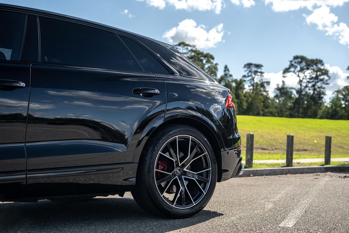 2023 Audi SQ8 TFSI F1