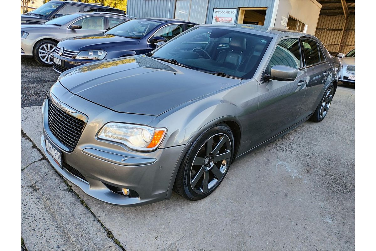 2012 Chrysler 300 SRT-8 LX
