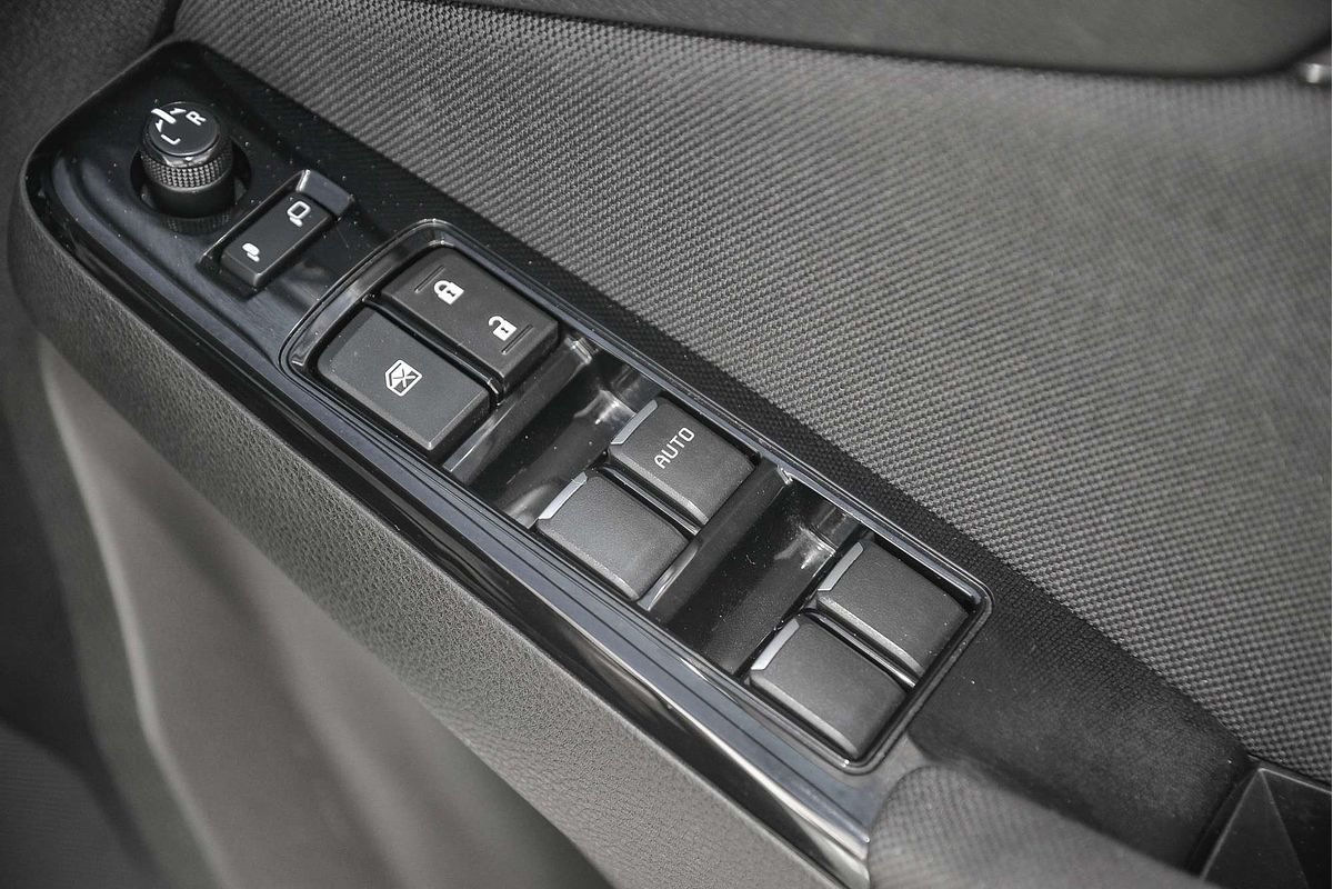 2022 Isuzu MU-X LS-U