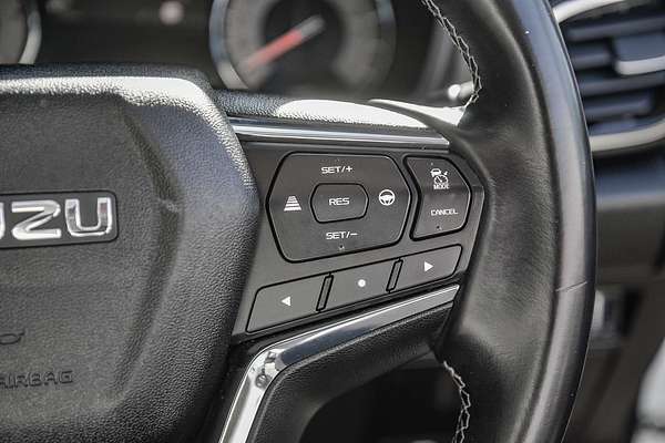 2022 Isuzu MU-X LS-U
