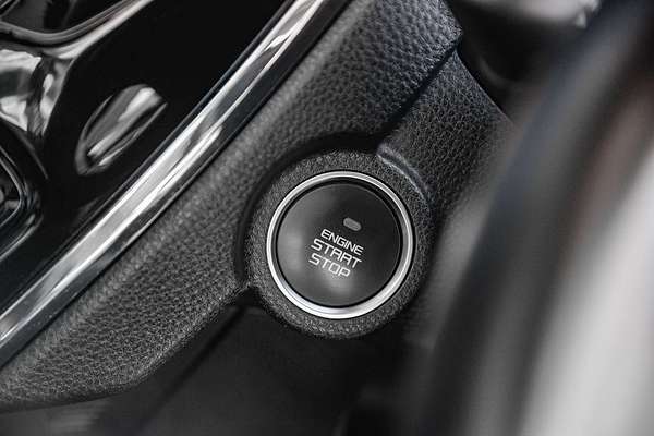 2022 Isuzu MU-X LS-U
