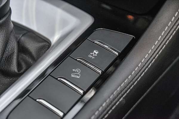 2022 Isuzu MU-X LS-U