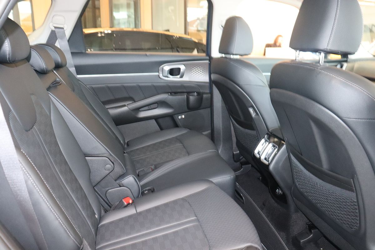 2025 Kia Sorento Sport+ MQ4 PE