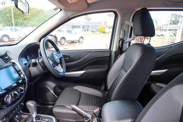 2025 Nissan Navara SL D23 4X4