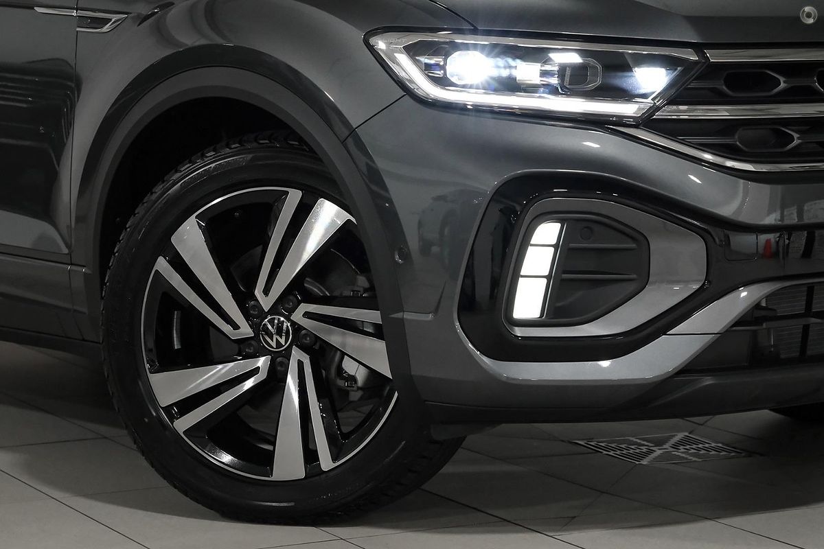 2025 Volkswagen T-Roc 140TSI R-Line D11