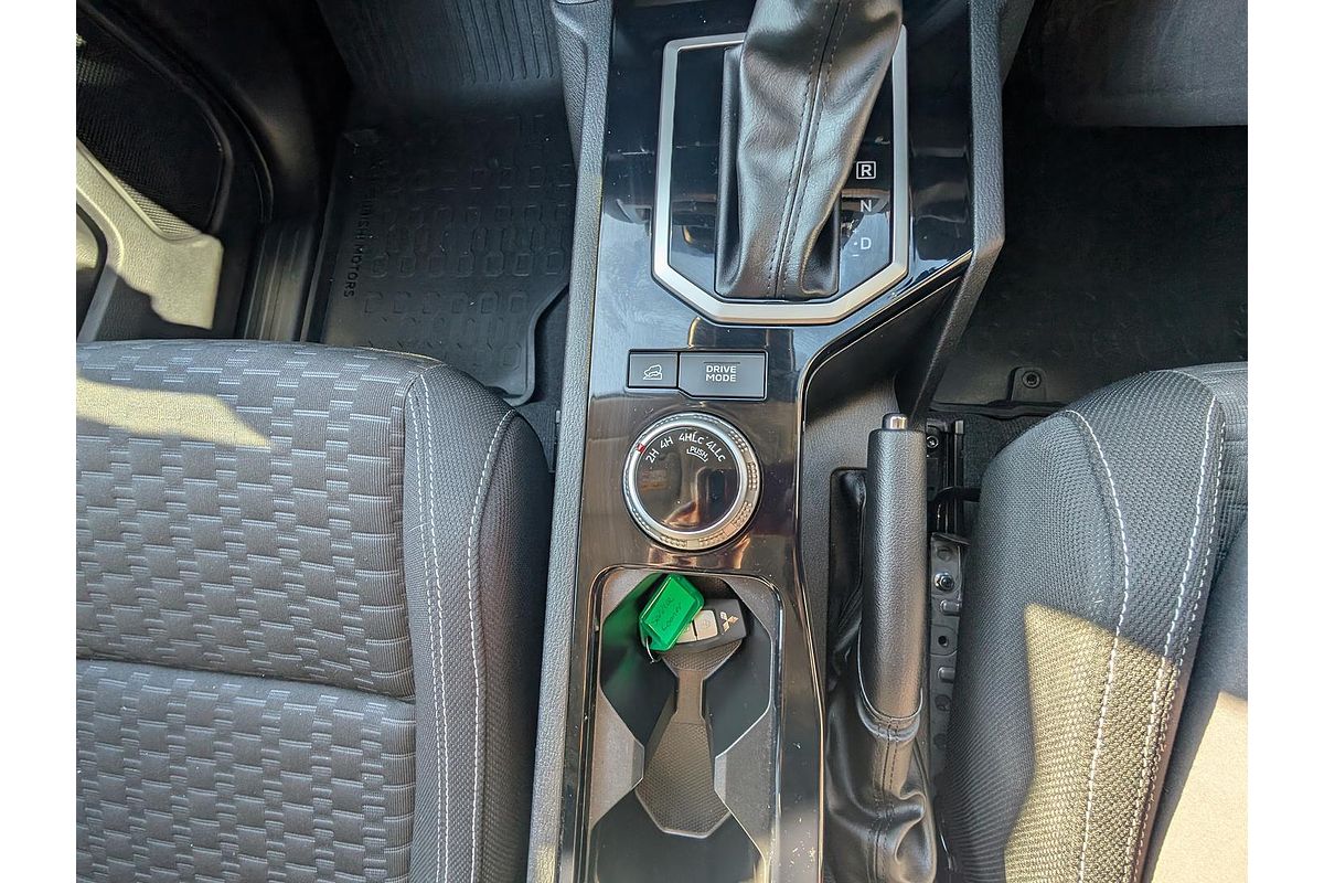 2024 Mitsubishi Triton GLS MV 4X4