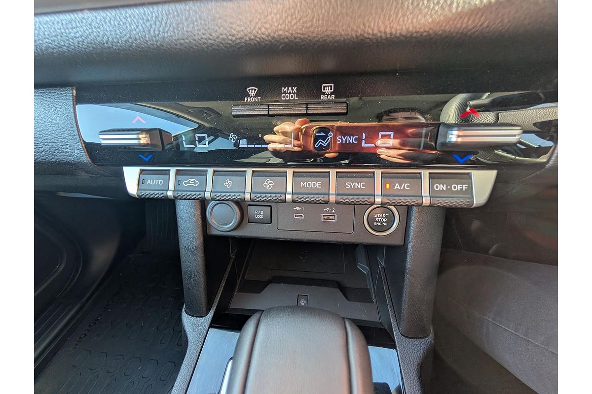 2024 Mitsubishi Triton GLS MV 4X4