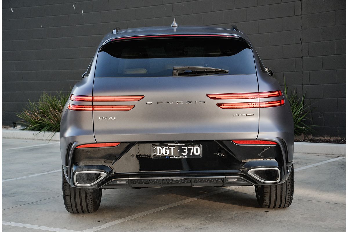 2025 Genesis Genesis
