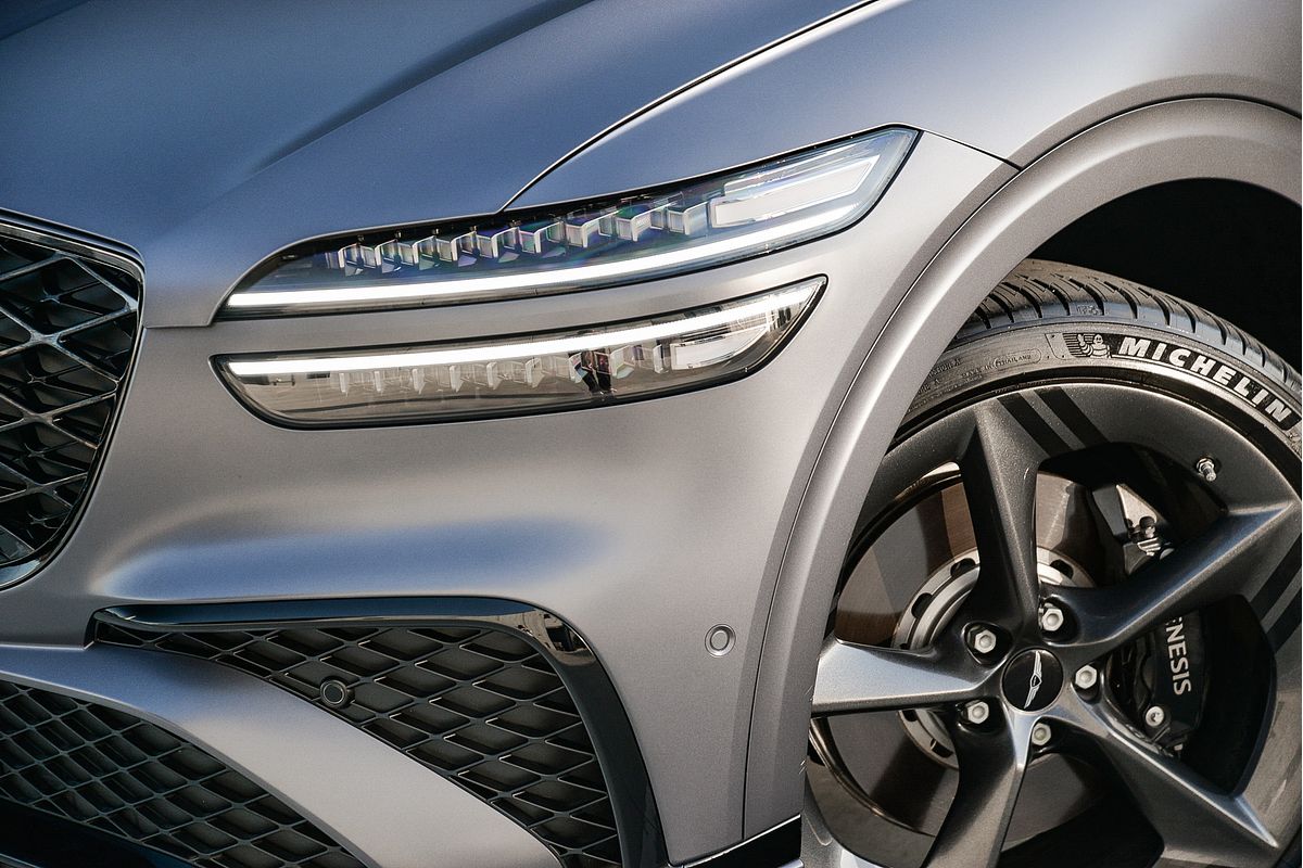 2025 Genesis Genesis