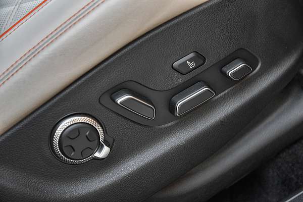 2025 Genesis Genesis