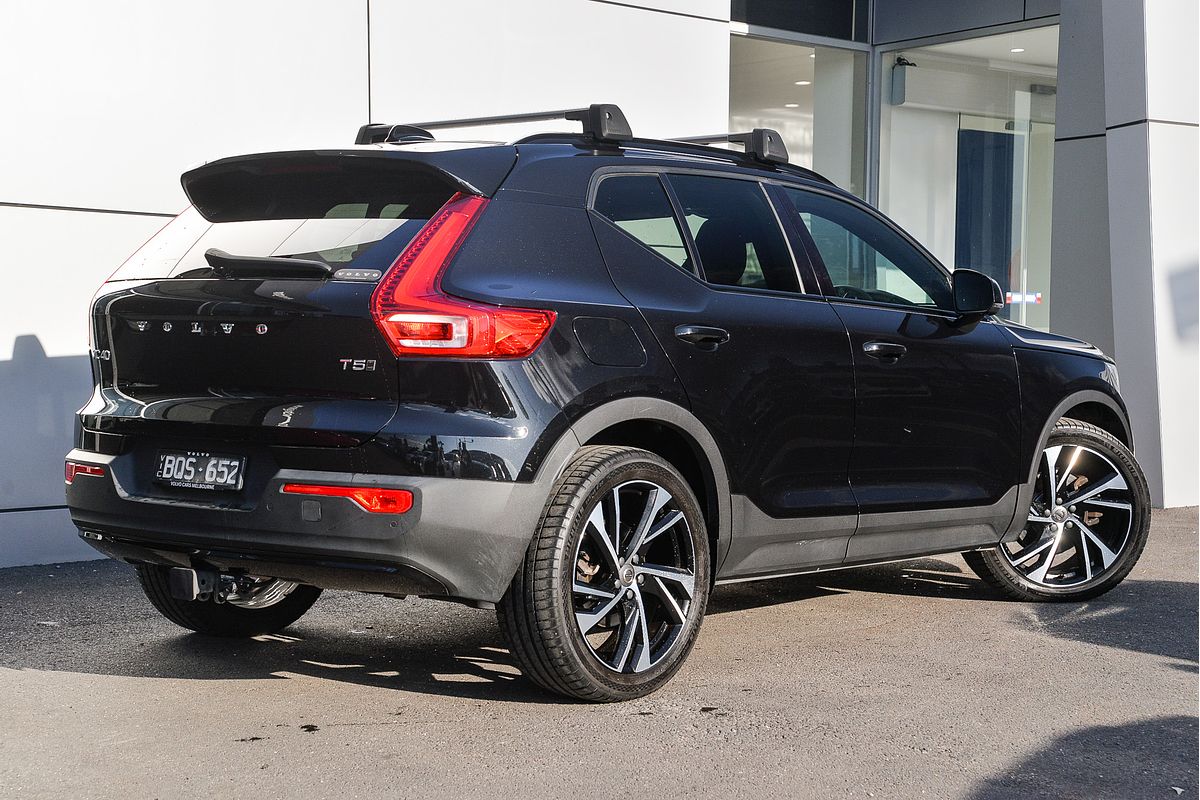 2021 Volvo XC40 T5 R-Design