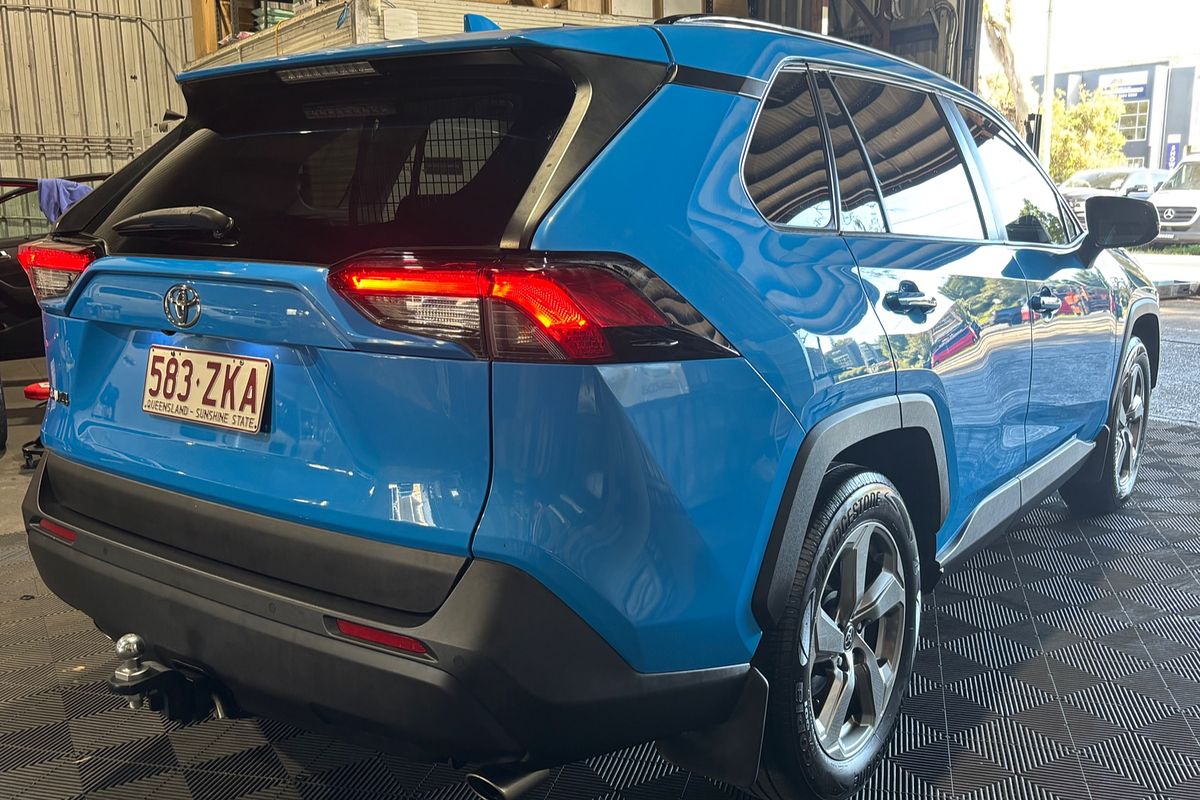 2019 Toyota RAV4 GXL MXAA52R