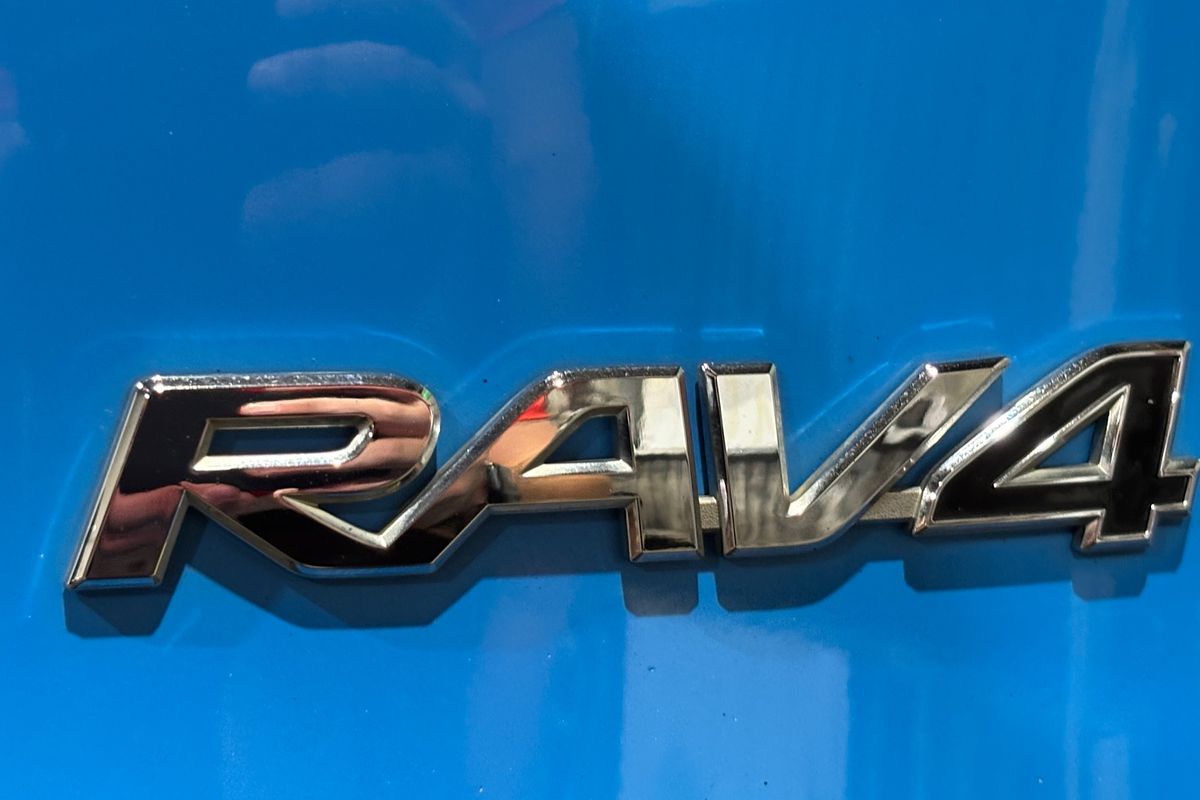 2019 Toyota RAV4 GXL MXAA52R
