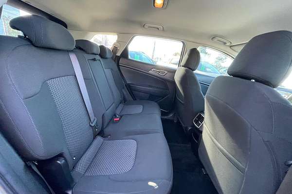 2023 Kia Sportage S NQ5