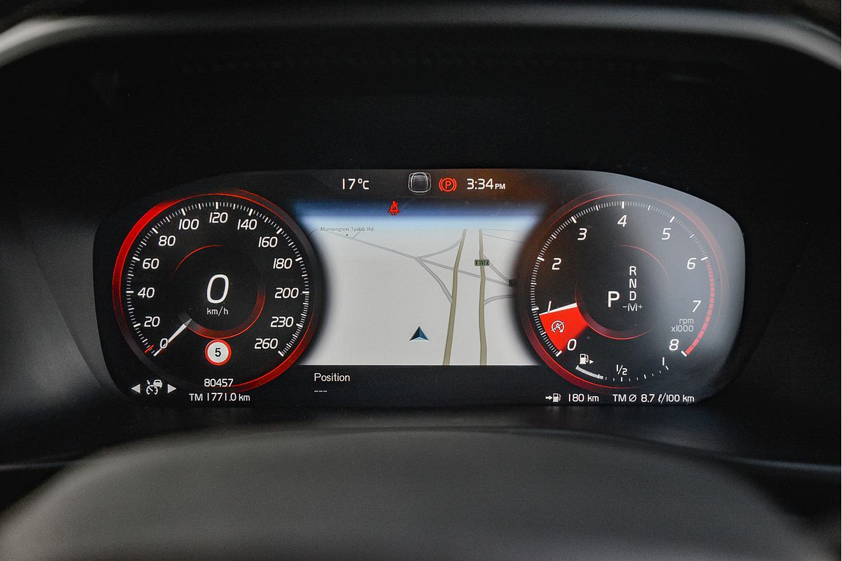 2021 Volvo XC40 T5 R-Design