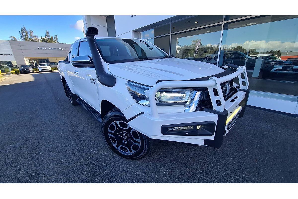 2023 Toyota Hilux SR5 GUN126R 4X4