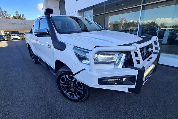 2023 Toyota Hilux SR5 GUN126R 4X4